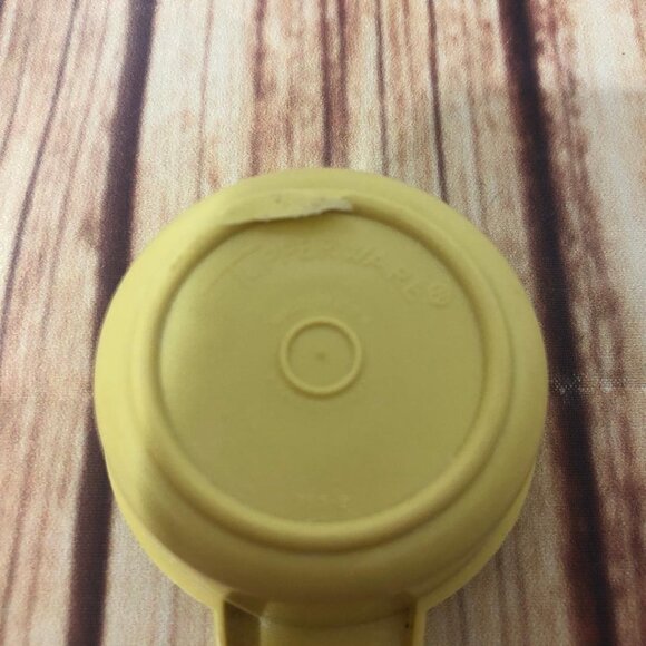 Vintage Tupperware Harvest Gold Nesting Measuring Cup 1/3 CUP Replacement 765-2 - Picture 13 of 13
